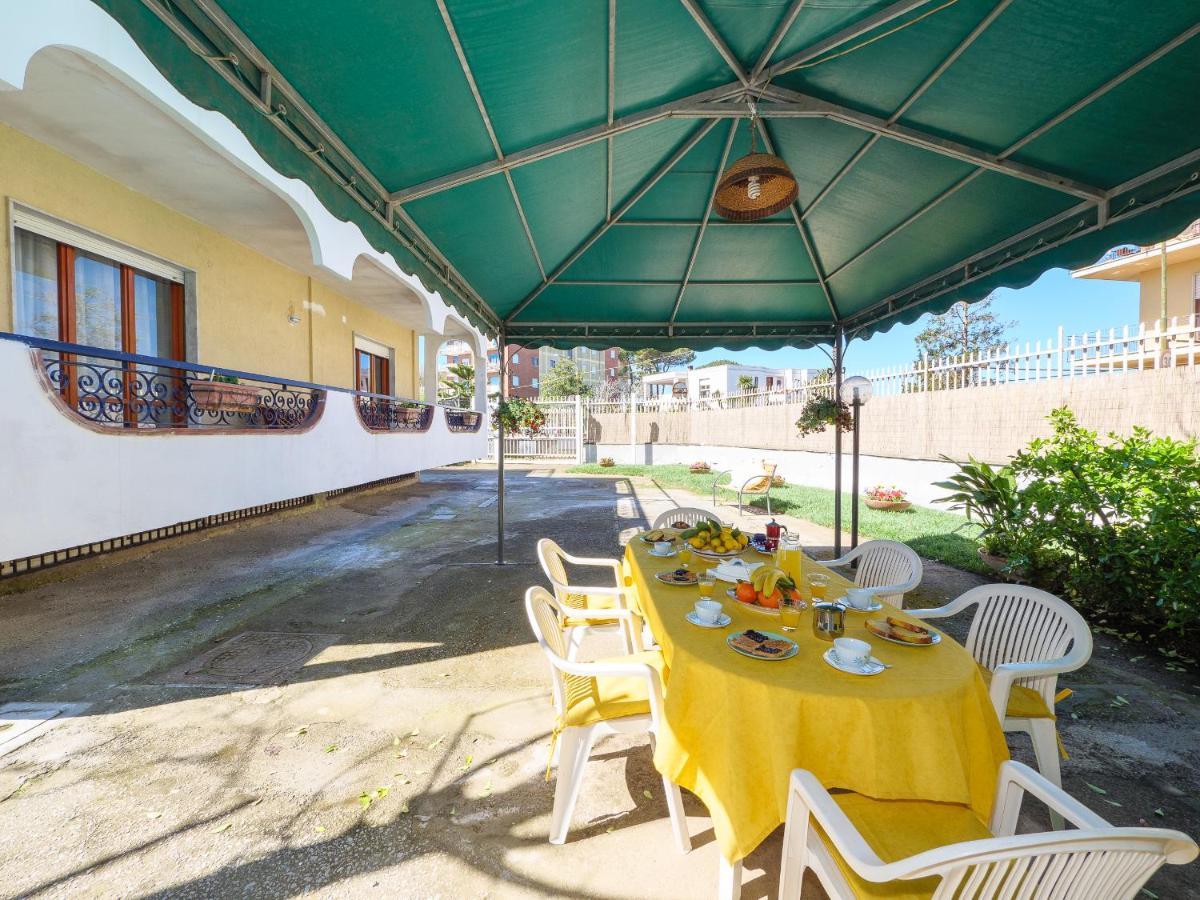 Villa Li Campi Масса-Лубренсе Екстер'єр фото