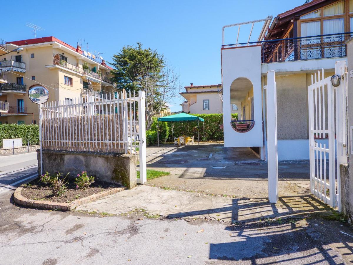 Villa Li Campi Масса-Лубренсе Екстер'єр фото